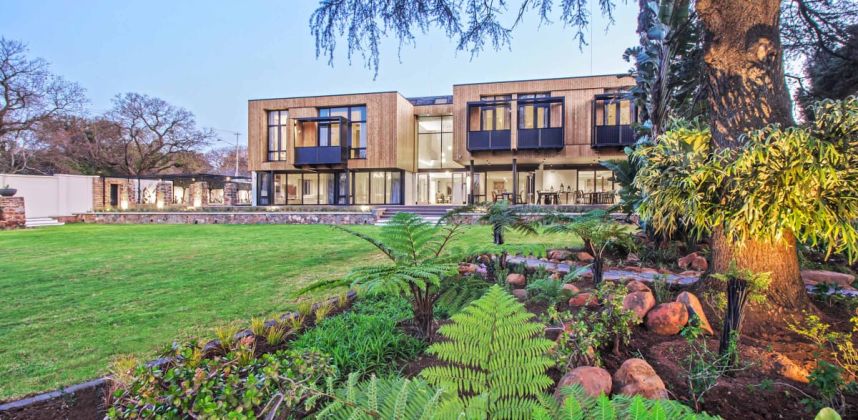 Royal Thai Embassy – Brooklyn